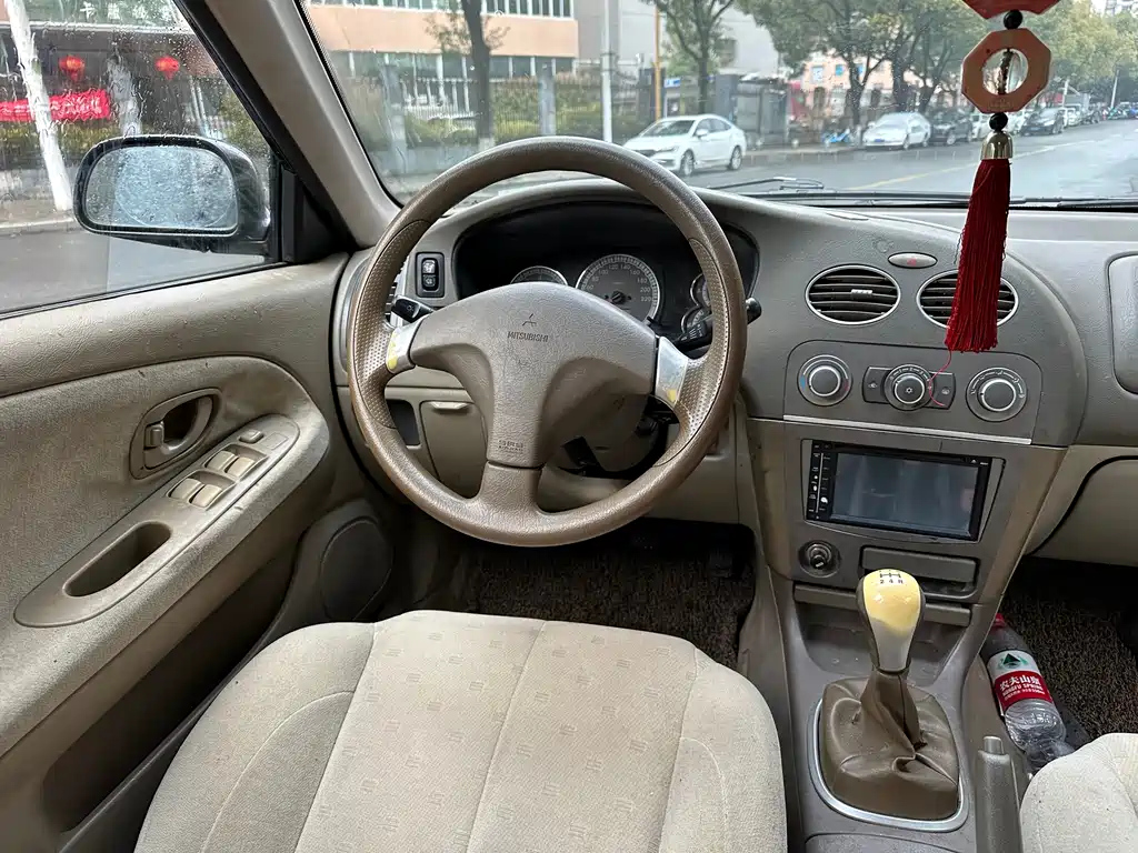MITSUBISHI OTHER 2010