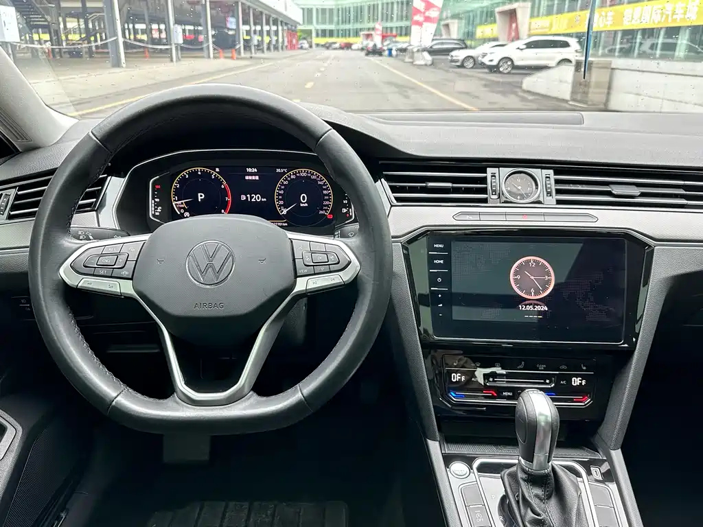 VOLKSWAGEN MAGOTAN 2021