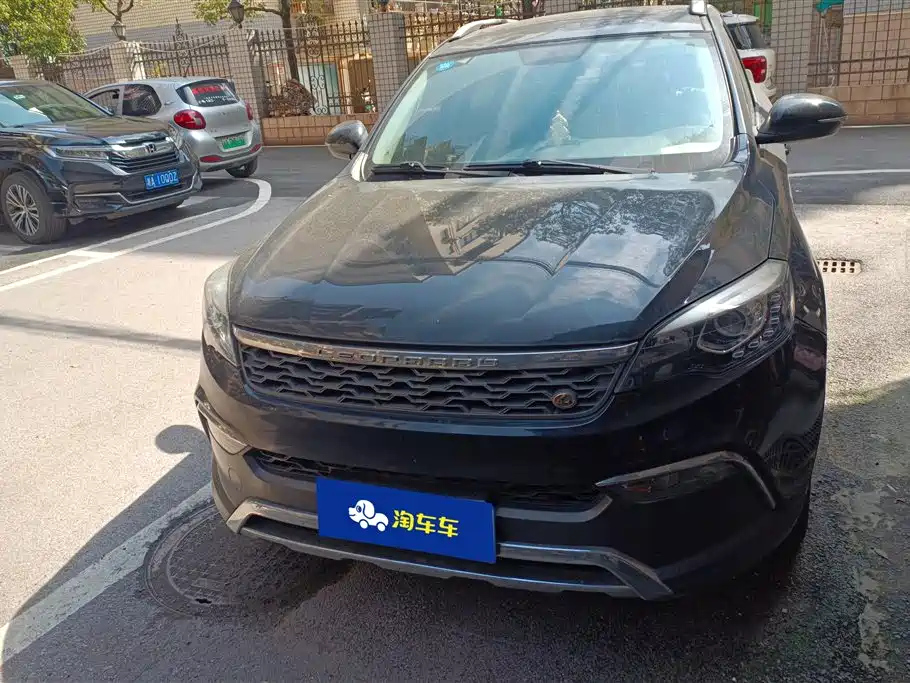 LEOPAARD CS10 2015