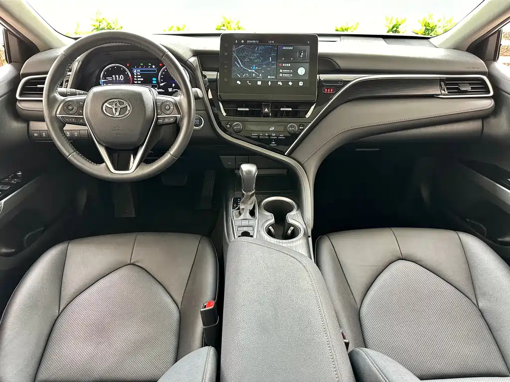 TOYOTA CAMRY 2022
