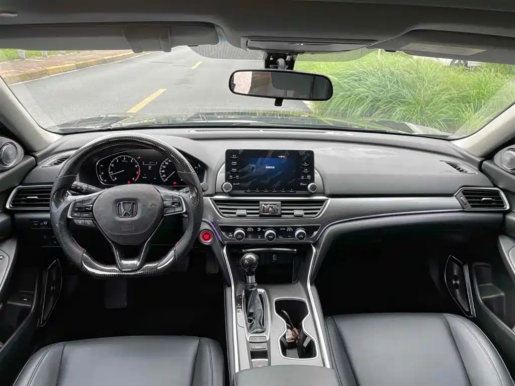 HONDA ACCORD 2021