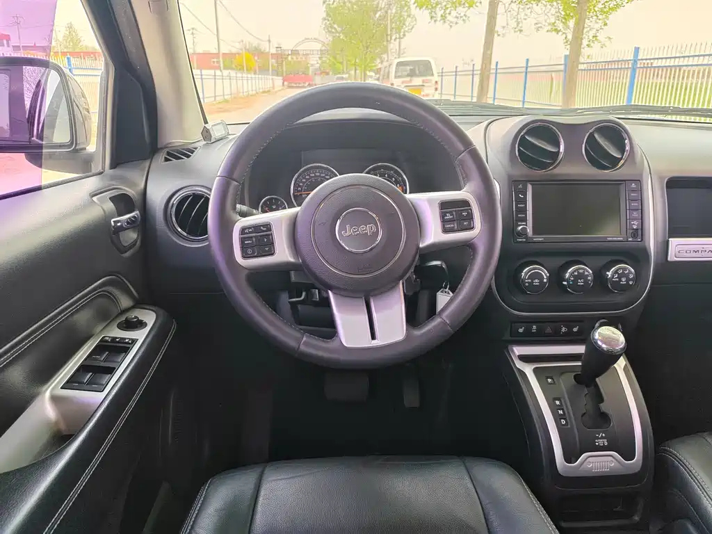 JEEP COMPASS IMPORT 2015
