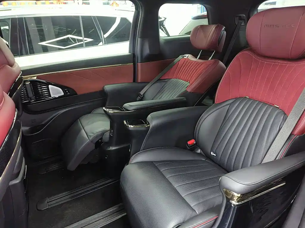 TRUMPCHI M8 2023