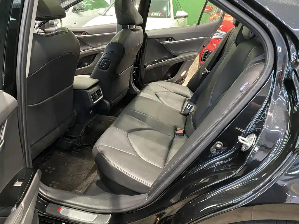 TOYOTA CAMRY 2022