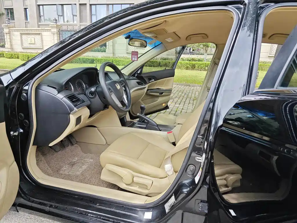 HONDA ACCORD 2009