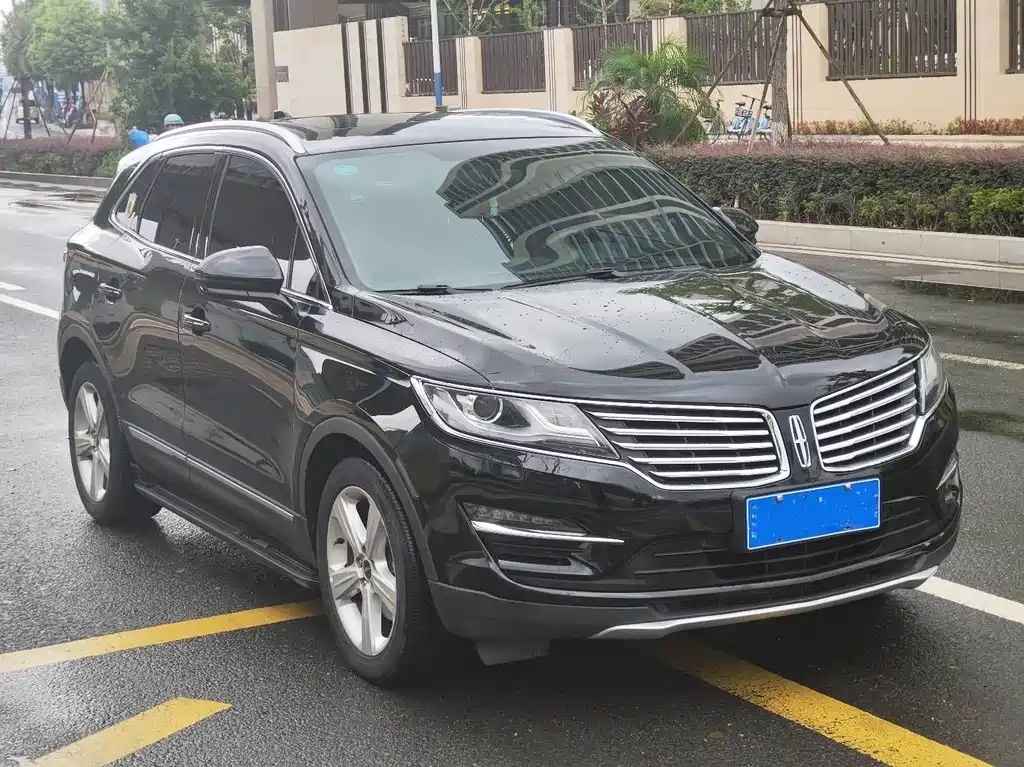 LINCOLN MKC 2018