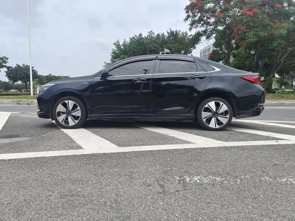 BAIC EU7 2021