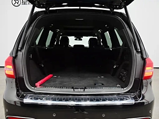 MERCEDES BENZ GLS  2018 YEAR GLS 400 4MATIC LUXURY 2018