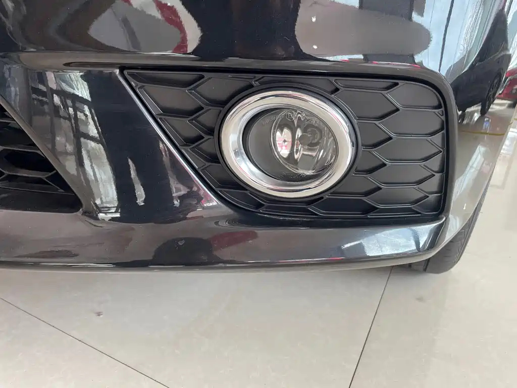 NISSAN SYLPHY 2023