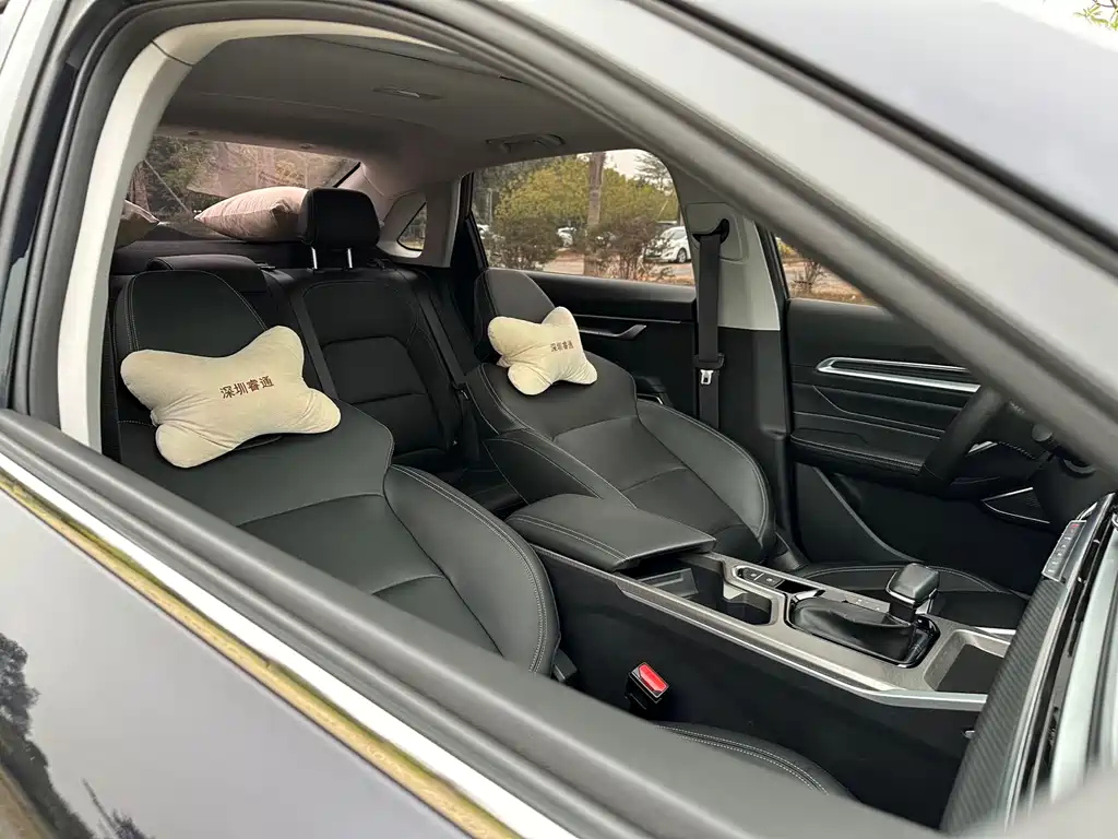 GEELY AUTO EMGRAND 2023