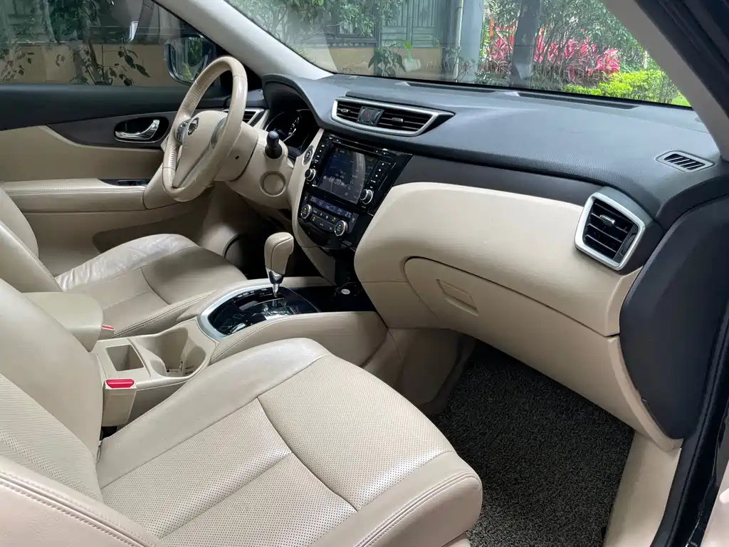 NISSAN X-TRAIL 2016