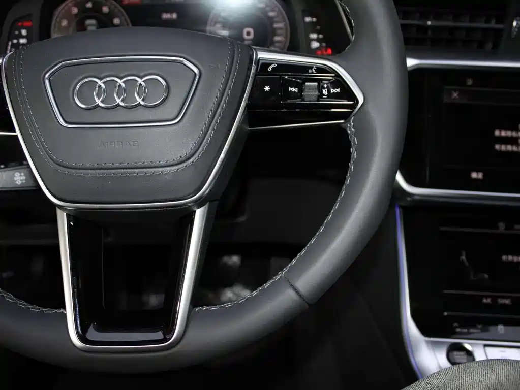 AUDI A6L 2024