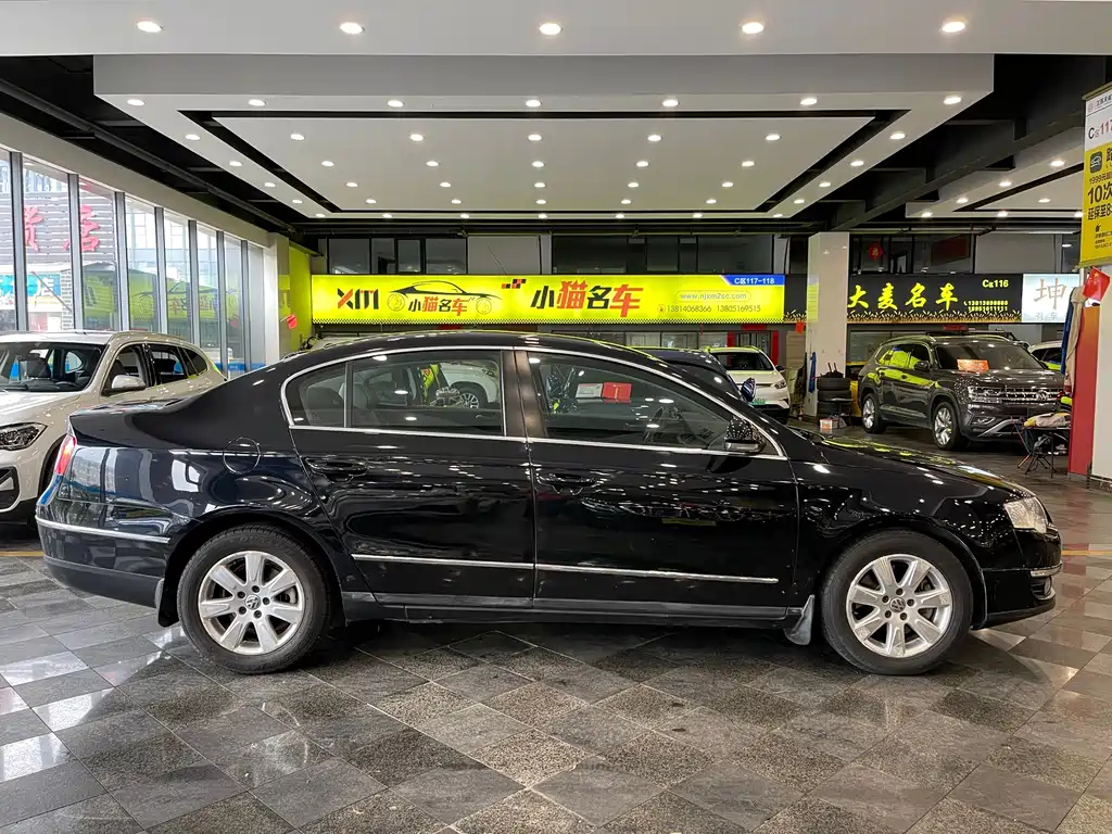 VOLKSWAGEN MAGOTAN 2010