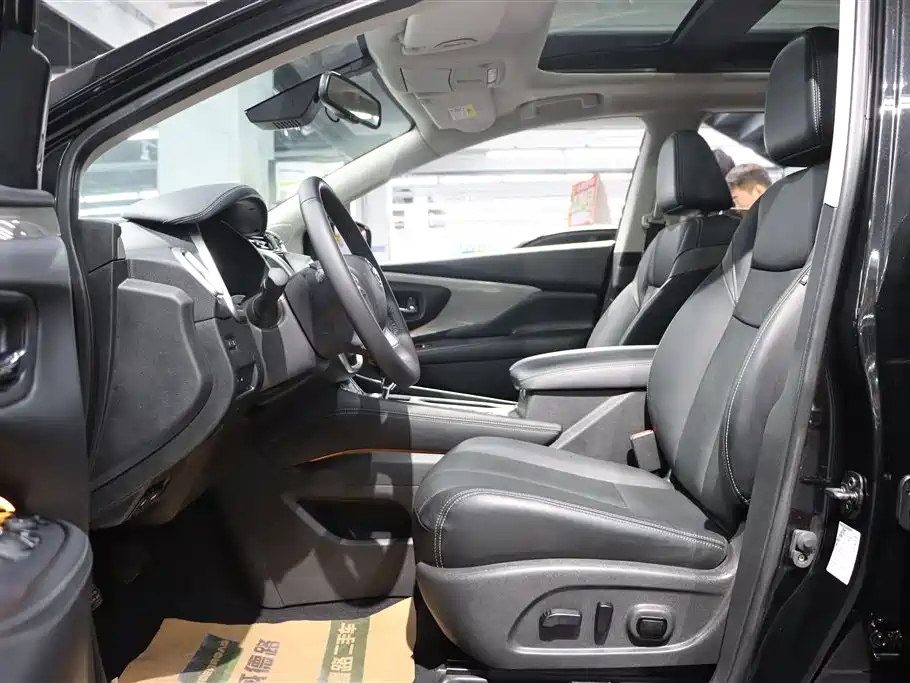 NISSAN MURANO 2022