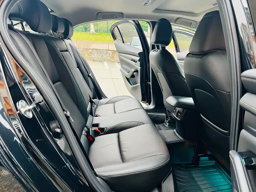 MAZDA 3 AXELA 2021
