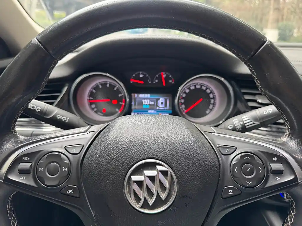 BUICK REGAL 2019
