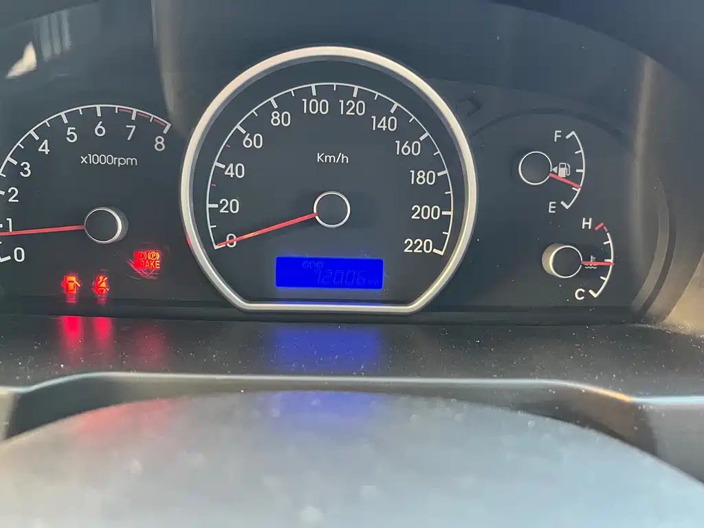 HYUNDAI CELESTA 2013
