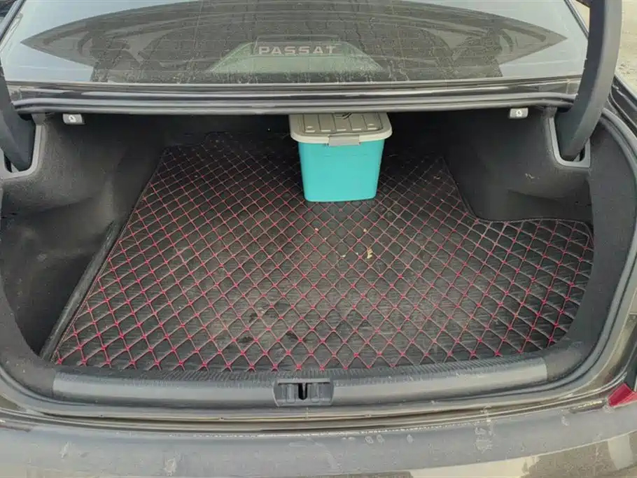 VOLKSWAGEN PASSAT 2017