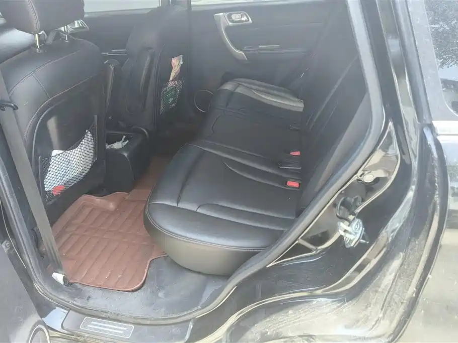 HAVAL H6 2015