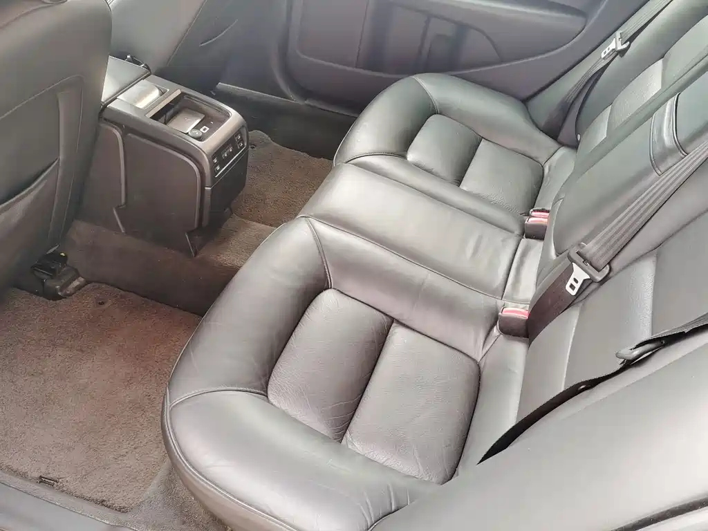 VOLVO S80L 2009