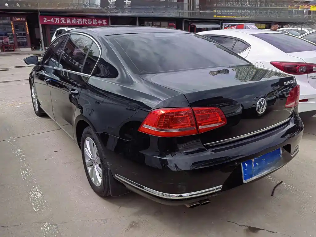 VOLKSWAGEN MAGOTAN 2016