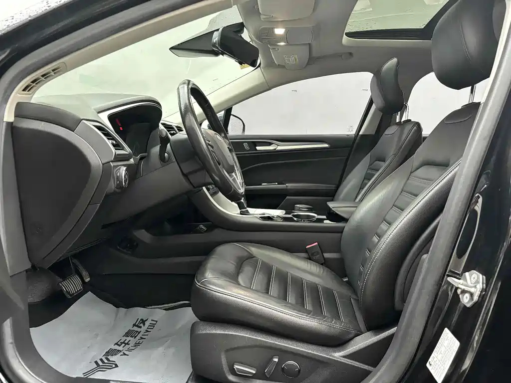 FORD MONDEO 2015