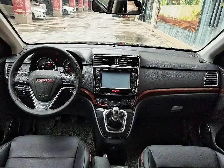 HAVAL H6 2015