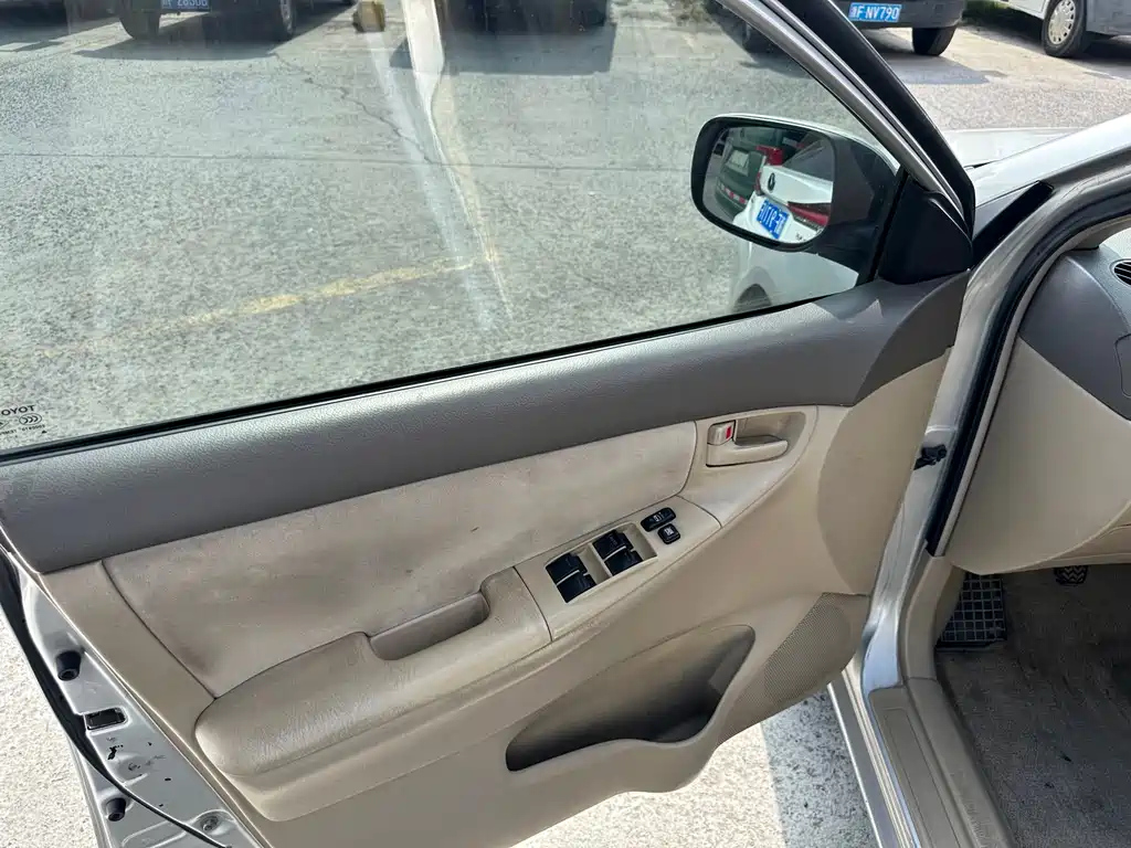 TOYOTA COROLLA 2008