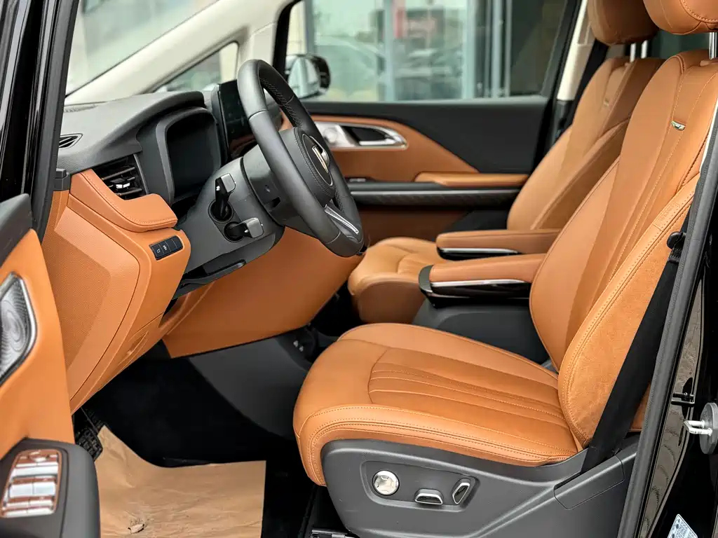 HONGQI HQ9 2023