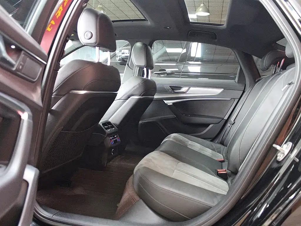 AUDI A6L 2019