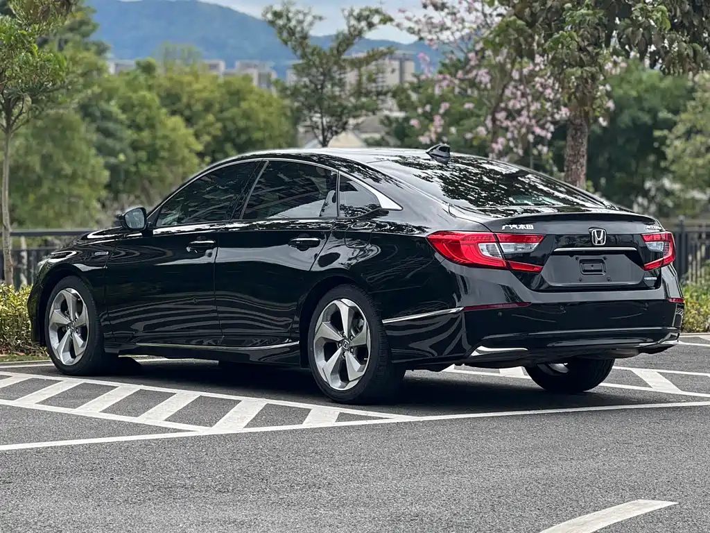 HONDA ACCORD 2020