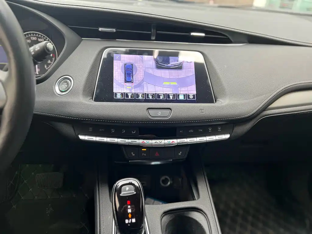CADILLAC XT4 2021