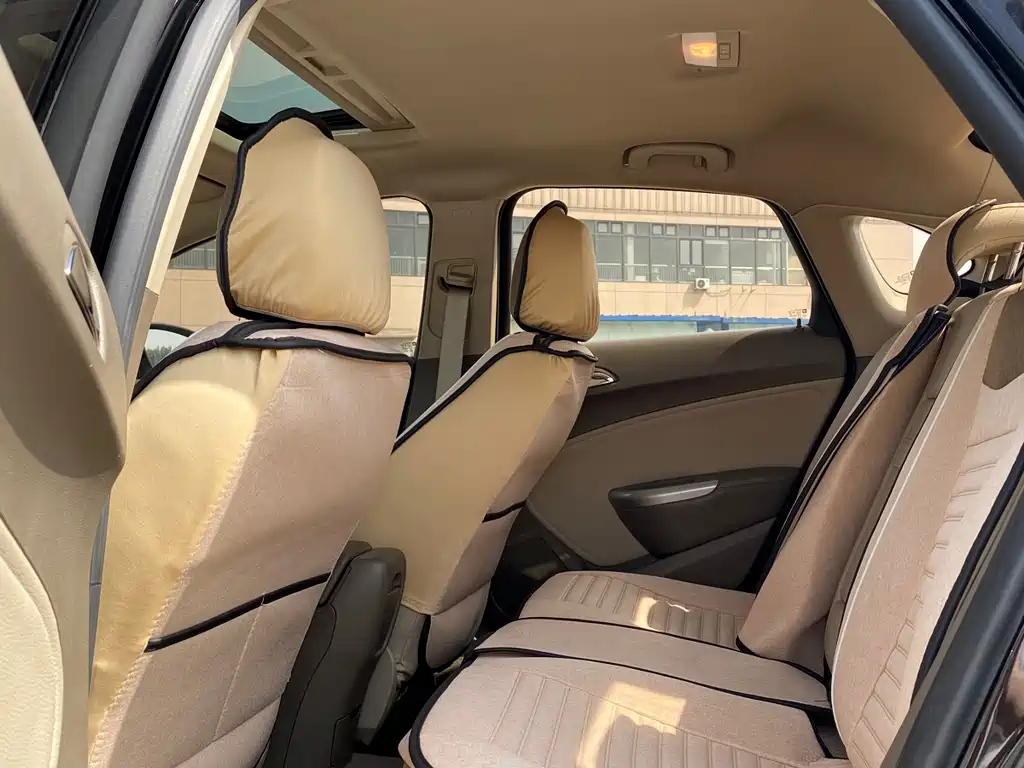 BUICK EXCELLE 2011