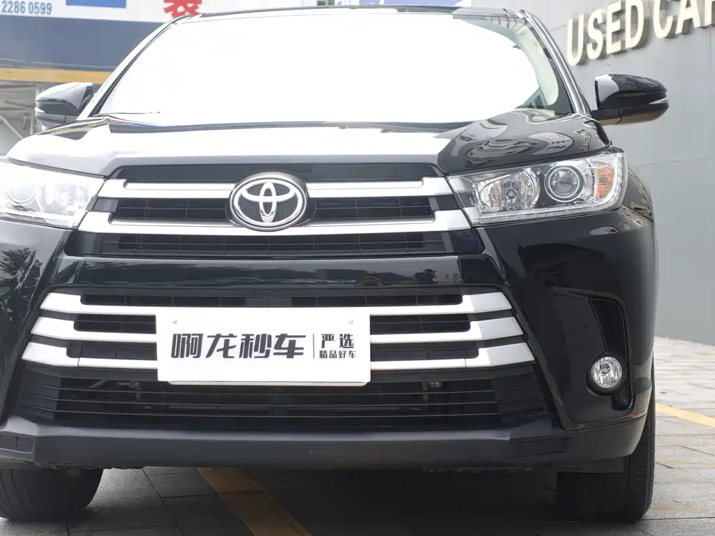 TOYOTA HIGHLANDER 2021