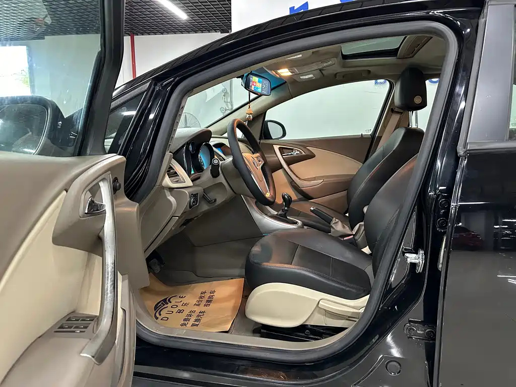 BUICK EXCELLE 2013