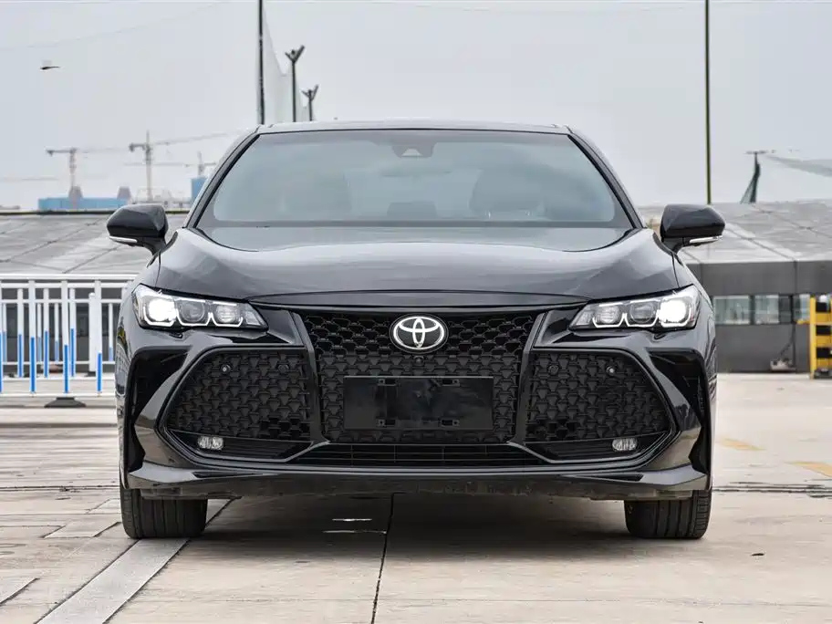 TOYOTA AVALON 2020