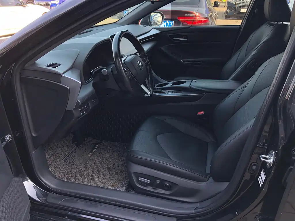 TOYOTA AVALON 2021
