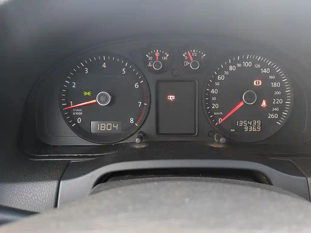 VOLKSWAGEN OTHER 2011