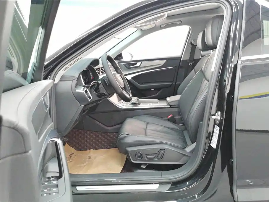 AUDI A6L 2022