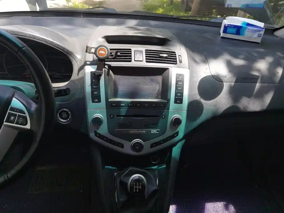 BYD S6 2014
