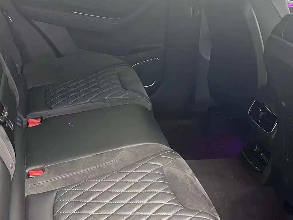 HONGQI HS5 2024