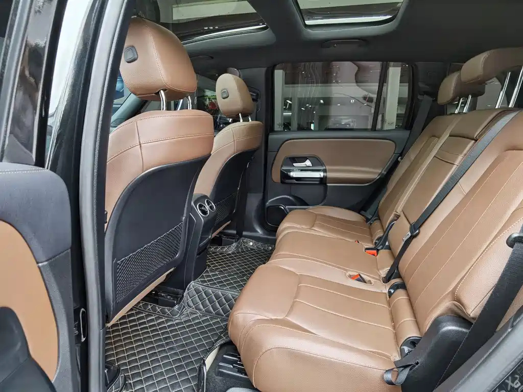 MERCEDES BENZ GLB 2020