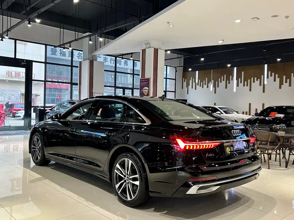 AUDI A6L 2023
