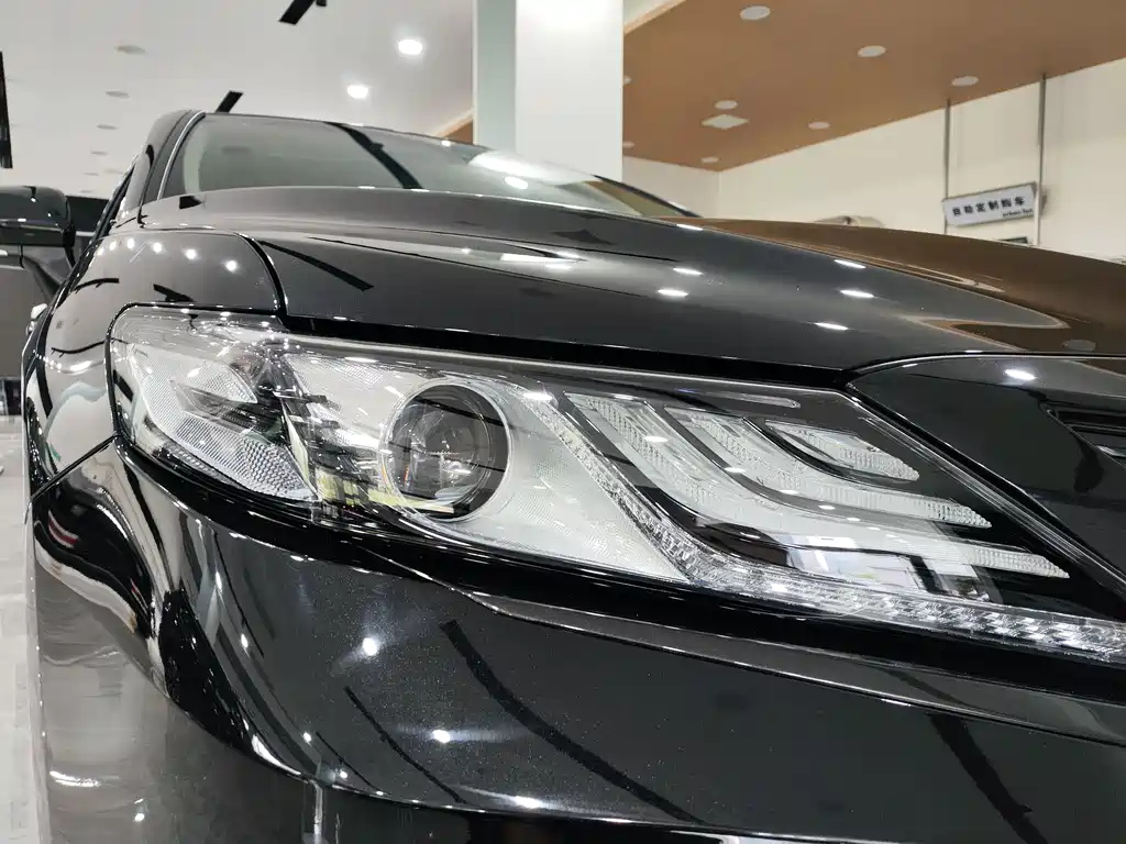 TOYOTA CAMRY 2022