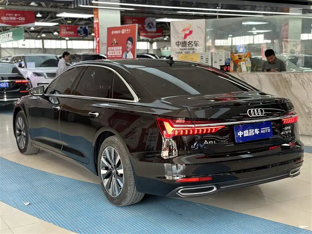 AUDI A6L 2021