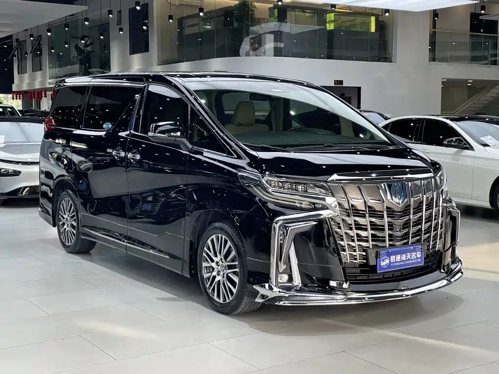 TOYOTA ALPHARD 2016