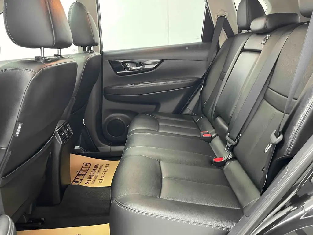 NISSAN X-TRAIL 2020