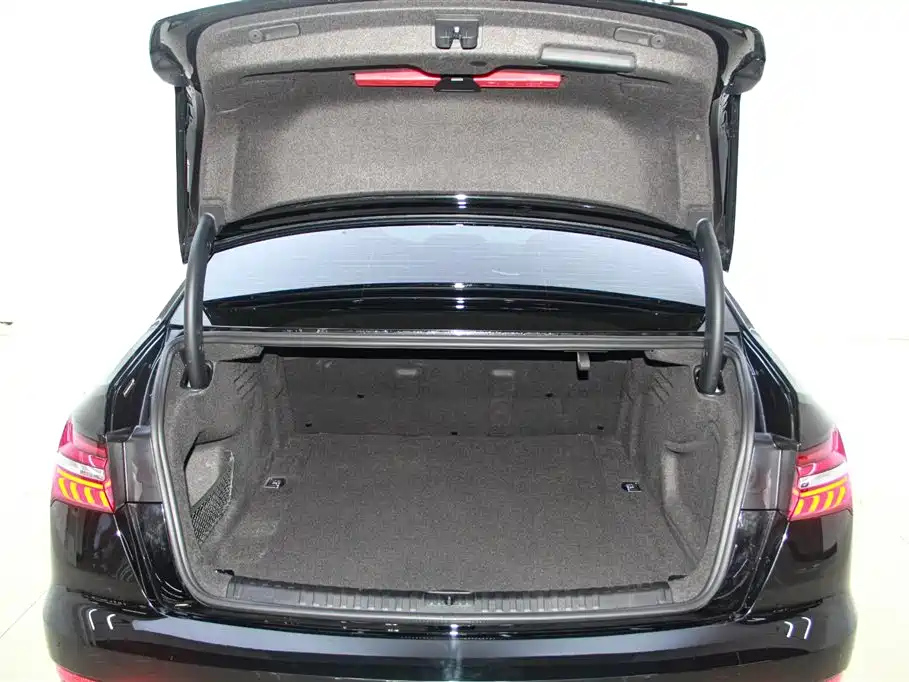 AUDI A6L 2023