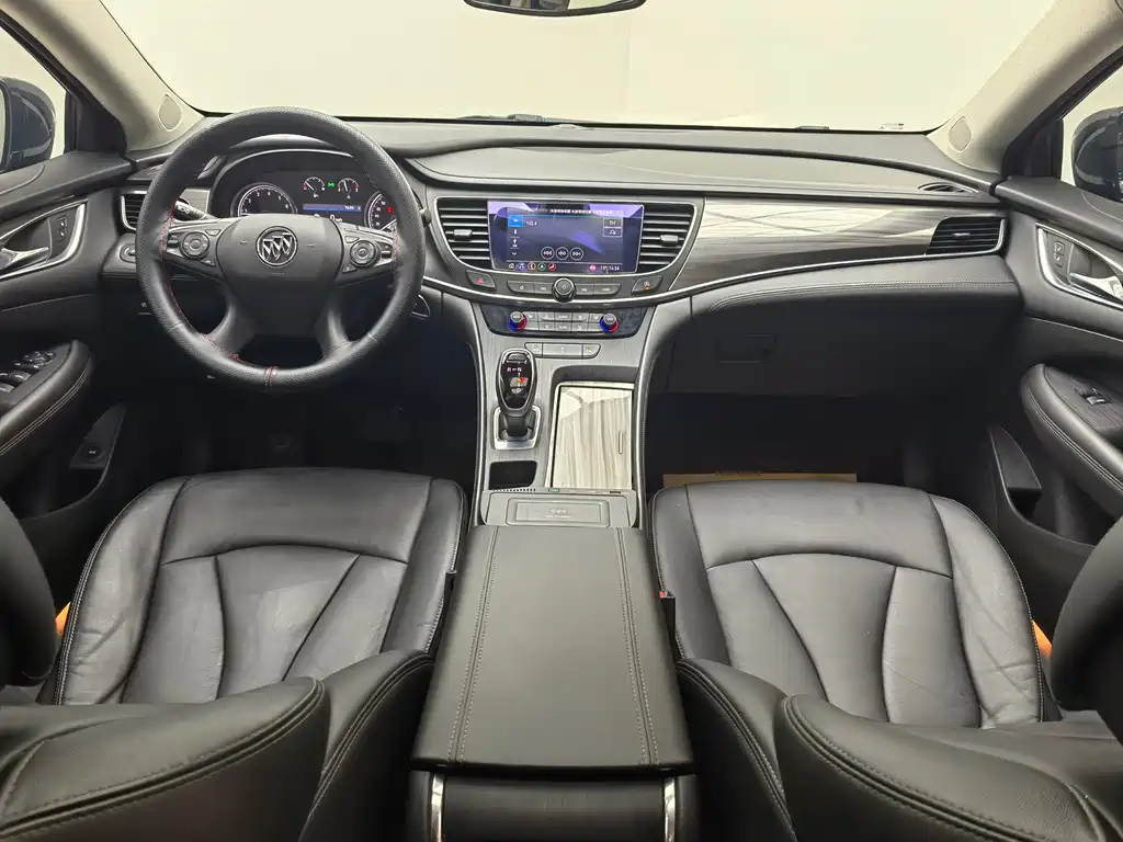 BUICK LACROSSE 2020