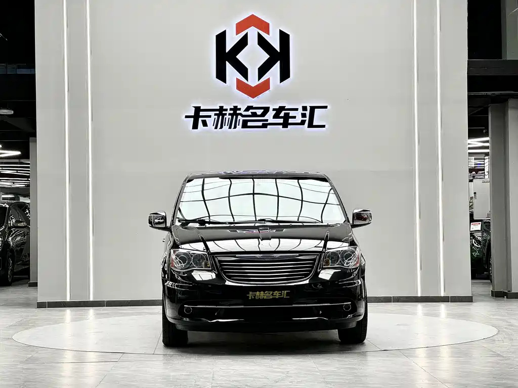 CHRYSLER OTHER 2016